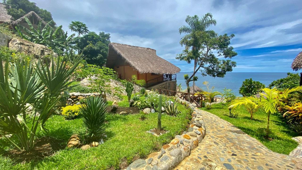 Veronika Resort Nosy Komba Exterior foto